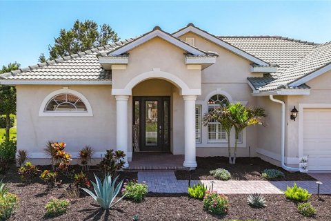 House in Bradenton, Florida 3 bedrooms, 232.26 sq.m. № 1614756 - photo 8