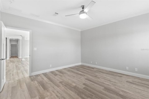 House in Saint Petersburg, Florida 3 bedrooms, 167.22 sq.m. № 1916605 - photo 28