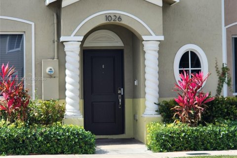 Adosado en venta en Homestead, Florida, 4 dormitorios, 127.65 m2 № 2030419 - foto 7