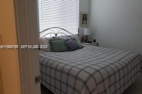 Adosado en venta en Homestead, Florida, 4 dormitorios, 127.65 m2 № 2030419 - foto 15