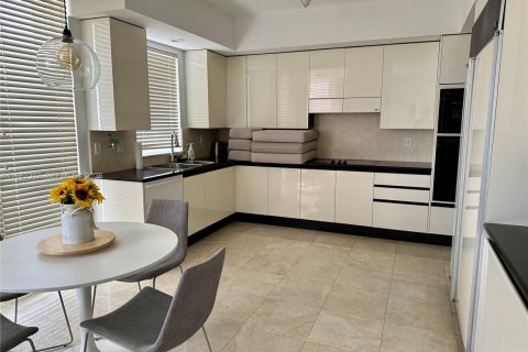 Copropriété à louer à Key Biscayne, Floride: 3 chambres, 232.26 m2 № 2175297 - photo 18