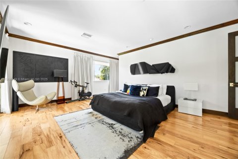 Снять в аренду виллу или дом в Корал-Гейблс, Флорида 6 спален, 524.25м2, № 1956959 - фото 16