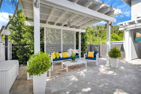 Купить виллу или дом в Майами, Флорида 4 спальни, 239.69м2, № 2067420 - фото 6