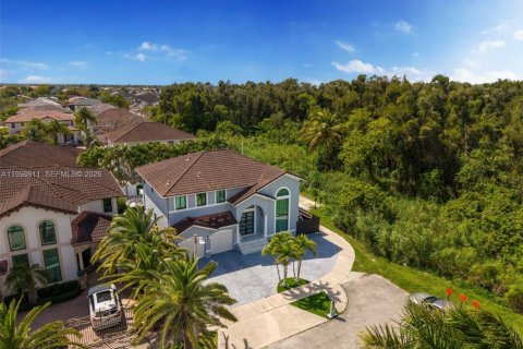 Купить виллу или дом в Майами, Флорида 4 спальни, 239.69м2, № 2067420 - фото 5