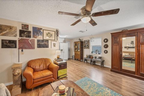 House in Venice, Florida 2 bedrooms, 65.4 sq.m. № 1525107 - photo 6