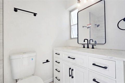 Casa en venta en Deltona, Florida, 4 dormitorios, 157.84 m2 № 2237450 - foto 22