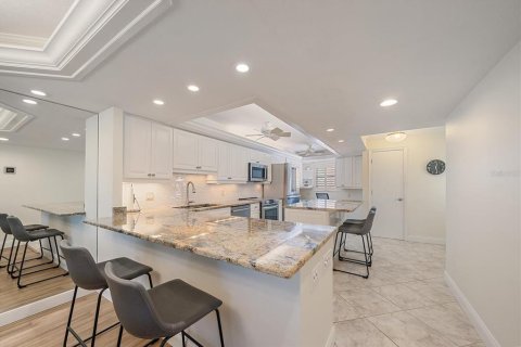 Condominio en venta en Sarasota, Florida, 2 dormitorios, 133.13 m2 № 2167314 - foto 14