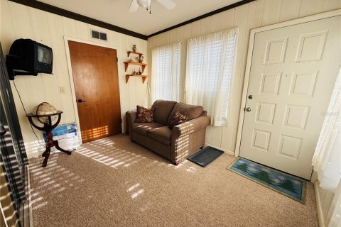 Villa ou maison à louer à Zephyrhills, Floride: 2 chambres, 80.27 m2 № 2431213 - photo 4