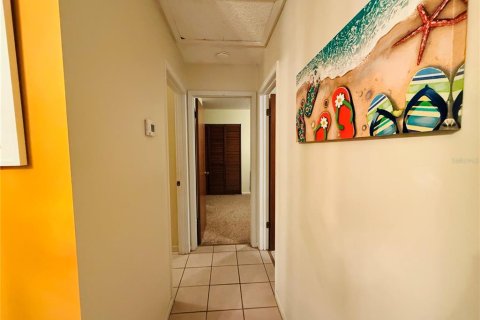 Villa ou maison à louer à Zephyrhills, Floride: 2 chambres, 80.27 m2 № 2431213 - photo 12