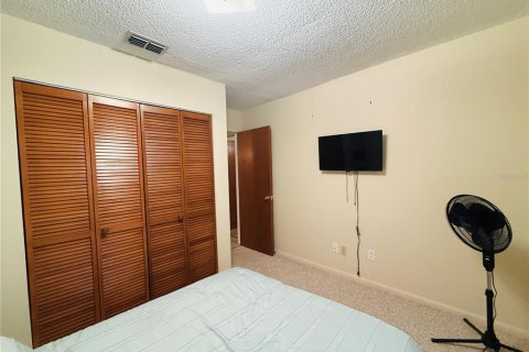 Villa ou maison à louer à Zephyrhills, Floride: 2 chambres, 80.27 m2 № 2431213 - photo 22