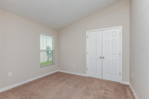 House in Haines City, Florida 3 bedrooms, 150.04 sq.m. № 2149440 - photo 21