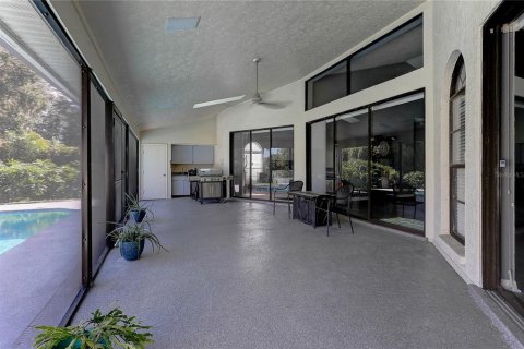 Villa ou maison à vendre à Valrico, Floride: 5 chambres, 304.81 m2 № 1912749 - photo 9