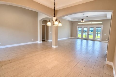 House in Tampa, Florida 6 bedrooms, 384.8 sq.m. № 2349613 - photo 13