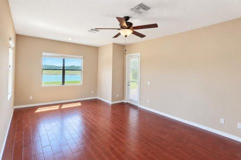House in Tampa, Florida 6 bedrooms, 384.8 sq.m. № 2349613 - photo 15