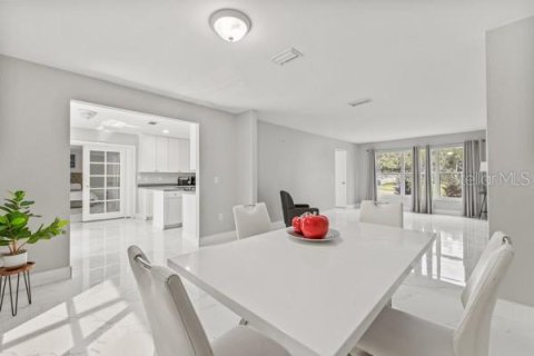 Купить виллу или дом в Тампа, Флорида 3 комнаты, 177.81м2, № 1912953 - фото 10