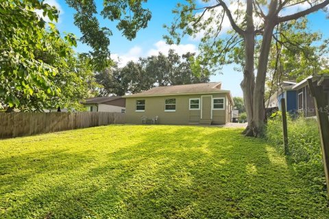 Casa en venta en Orlando, Florida, 2 dormitorios, 74.32 m2 № 2296530 - foto 24