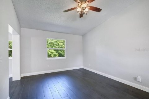 Casa en venta en Orlando, Florida, 2 dormitorios, 74.32 m2 № 2296530 - foto 14