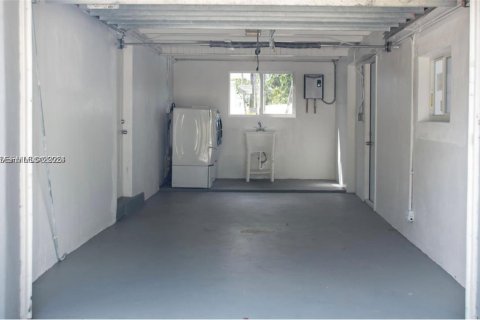 Villa ou maison à vendre à Pompano Beach, Floride: 3 chambres, 107.02 m2 № 1976937 - photo 13