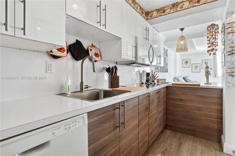 Copropriété à louer à Miami Beach, Floride: 1 chambre, 51.47 m2 № 2025569 - photo 6