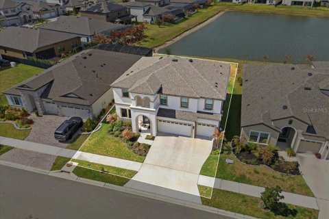 House in Fish Hawk, Florida 5 bedrooms, 329.62 sq.m. № 2093942 - photo 28