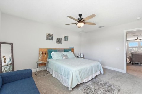 House in Fish Hawk, Florida 5 bedrooms, 329.62 sq.m. № 2093942 - photo 12