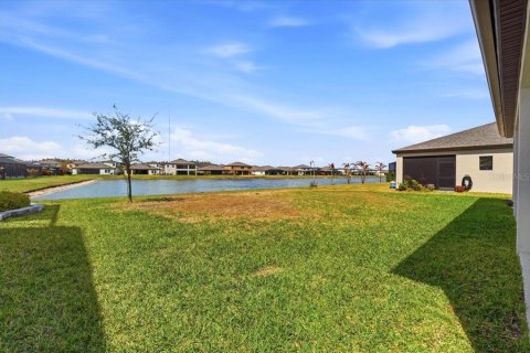 House in Fish Hawk, Florida 5 bedrooms, 329.62 sq.m. № 2093942 - photo 27