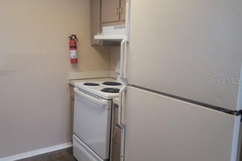 Apartamento en alquiler en Orlando, Florida, 2 dormitorios, 89.46 m2 № 1851665 - foto 6