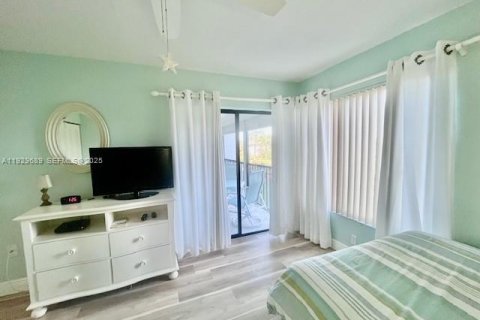 Condominio en venta en St. Lucie, Florida, 2 dormitorios, 110 m2 № 2076982 - foto 27