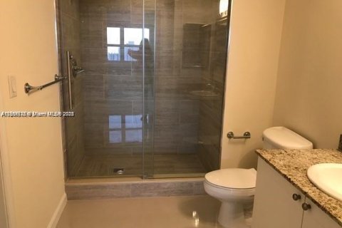 Condominio en alquiler en Aventura, Florida, 2 dormitorios, 109.16 m2 № 1931233 - foto 13