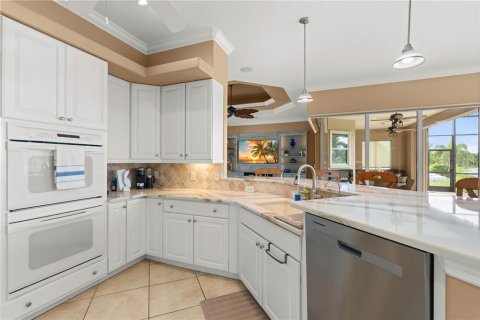 Villa ou maison à vendre à Punta Gorda, Floride: 3 chambres, 203.36 m2 № 2398677 - photo 27