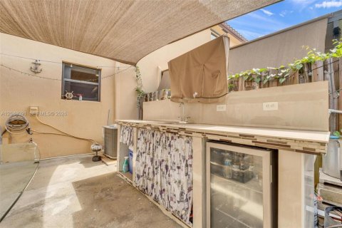 Adosado en venta en Homestead, Florida, 3 dormitorios, 145.39 m2 № 2281369 - foto 25