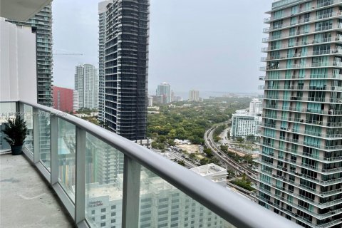 Copropriété à louer à Miami, Floride: 49.33 m2 № 1998354 - photo 4