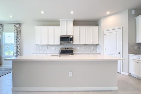 Casa en alquiler en Port Charlotte, Florida, 4 dormitorios, 231.14 m2 № 1906656 - foto 10