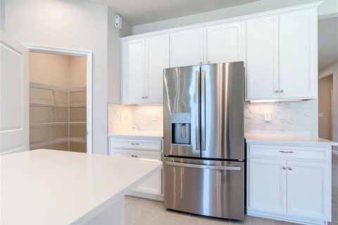 Casa en alquiler en Port Charlotte, Florida, 4 dormitorios, 231.14 m2 № 1906656 - foto 11