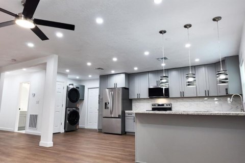 Villa ou maison à louer à Citra, Floride: 3 chambres, 136.01 m2 № 2381087 - photo 4