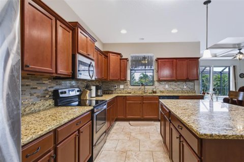 Villa ou maison à vendre à Rotonda, Floride: 3 chambres, 157.28 m2 № 2402861 - photo 10