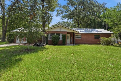 Villa ou maison à Gainesville, Floride 4 chambres, 184.32 m2 № 2237972
