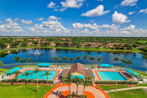 Condo in Homestead, Florida, 3 bedrooms № 1941125 - photo 19