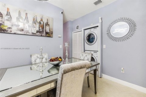 Condo in Homestead, Florida, 3 bedrooms № 1941125 - photo 14