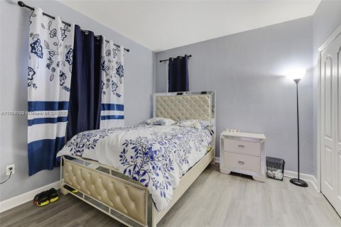 Condo in Homestead, Florida, 3 bedrooms № 1941125 - photo 9