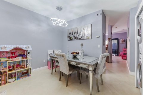 Condo in Homestead, Florida, 3 bedrooms № 1941125 - photo 15