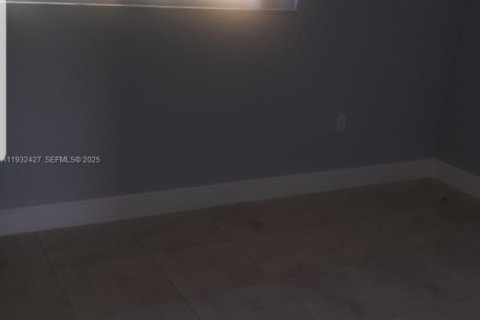 Townhouse in Miami, Florida 3 bedrooms, 95.32 sq.m. № 1991367 - photo 4