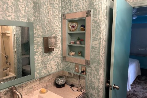 House in The Villages, Florida 1 bedroom, 73.67 sq.m. № 1856577 - photo 7