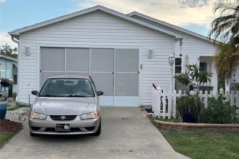 House in The Villages, Florida 1 bedroom, 73.67 sq.m. № 1856577 - photo 1