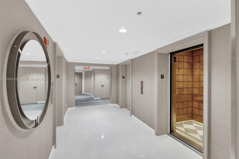 Condominio en venta en Aventura, Florida, 2 dormitorios, 146.79 m2 № 1627116 - foto 25