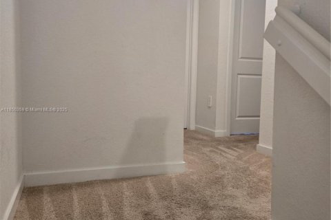 Townhouse in Homestead, Florida 3 bedrooms № 1871653 - photo 14