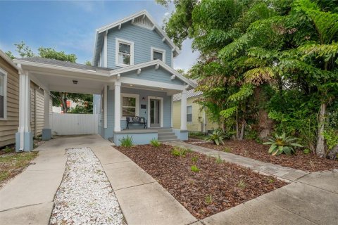 Villa ou maison à Tampa, Floride 2 chambres, 130.81 m2 № 2289527