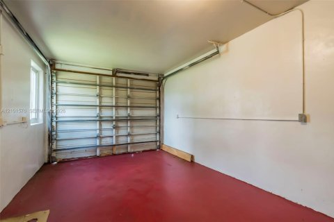 Villa ou maison à vendre à Miramar, Floride: 3 chambres, 117.24 m2 № 2406057 - photo 27