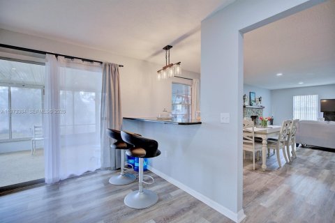 House in Sebring, Florida 3 bedrooms, 136.29 sq.m. № 2034047 - photo 11