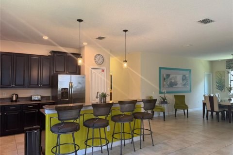 Villa ou maison à louer à Davenport, Floride: 4 chambres, 206.71 m2 № 2433489 - photo 7